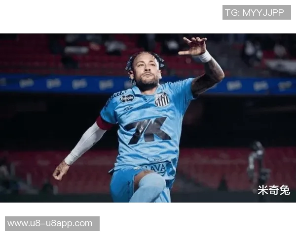 巴甲门将开球失误被对手偷袭瞬间引发全场哄笑