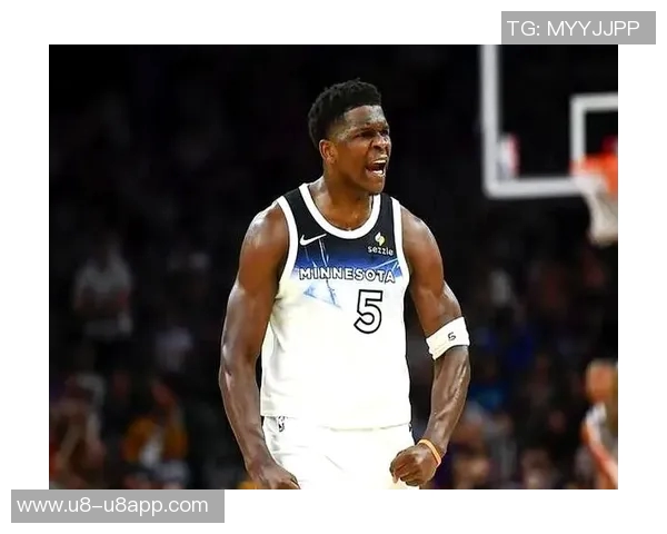 爱德华兹单节狂砍19分太阳全队仅得19分显差距